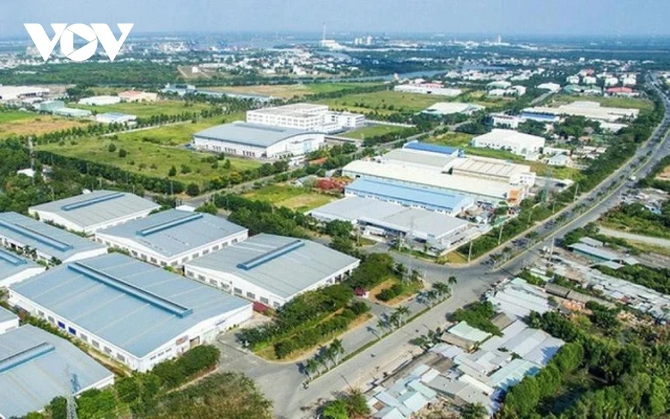 Bất động sản công nghiệp, "điểm sáng" tăng trưởng nhưng thách thức dần lộ diện Bất động sản công nghiệp, "điểm sáng" tăng trưởng nhưng thách thức dần lộ diện