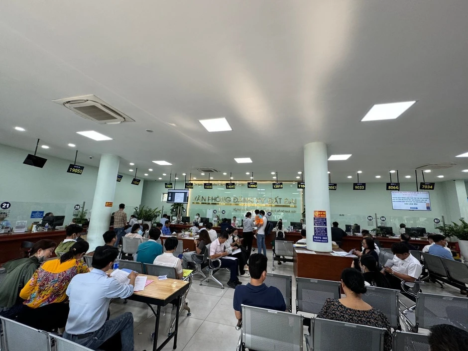 Bỏ công chứng bất động sản: Kiểm soát rủi ro bằng cách nào? Bỏ công chứng bất động sản: Kiểm soát rủi ro bằng cách nào?