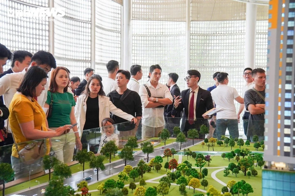 Bớt áp lực lãi vay, doanh nghiệp bất động sản kéo khách về thị trường Bớt áp lực lãi vay, doanh nghiệp bất động sản kéo khách về thị trường