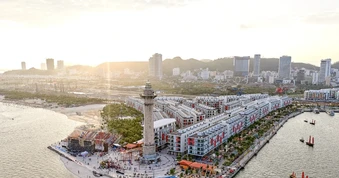 Bùng nổ lễ ra quân Sun Porto Town và Sun Festo Town