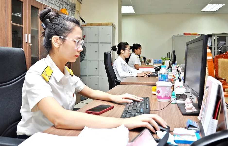 Cá nhân cho thuê bất động sản doanh thu từ 1 tỷ đồng/năm trở xuống, vẫn phải thông báo doanh thu Cá nhân cho thuê bất động sản doanh thu từ 1 tỷ đồng/năm trở xuống, vẫn phải thông báo doanh thu