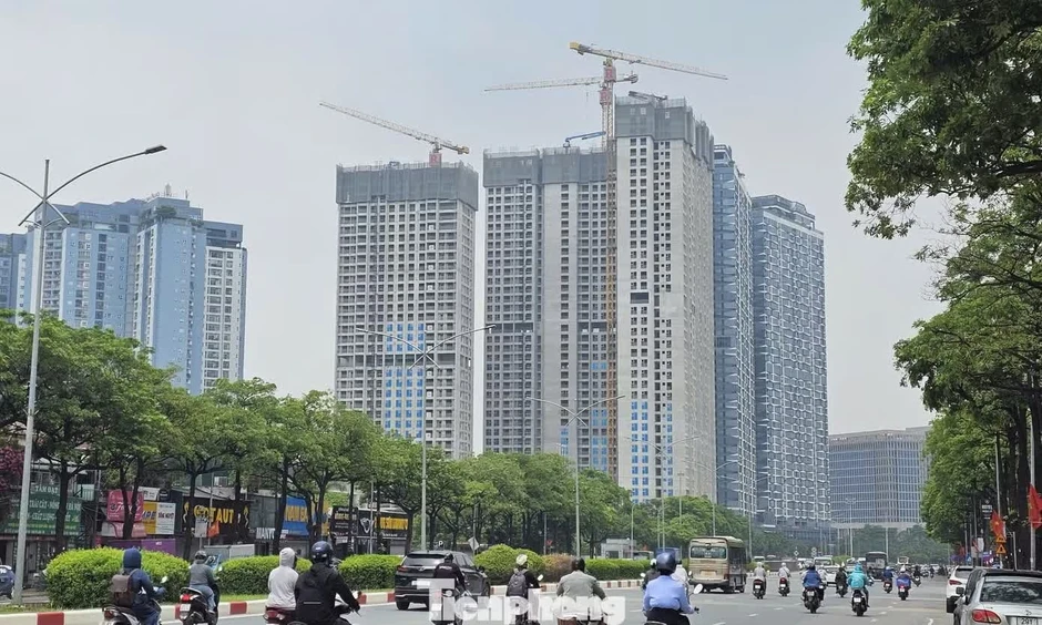 Căn hộ mới mở bán ở Hà Nội ngày càng đắt đỏ, giao dịch ra sao? Căn hộ mới mở bán ở Hà Nội ngày càng đắt đỏ, giao dịch ra sao?