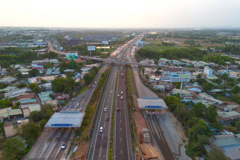 Cao tốc Biên Hòa - Vũng Tàu thông xe, phía đông TP.HCM thông thoáng Cao tốc Biên Hòa - Vũng Tàu thông xe, phía đông TP.HCM thông thoáng