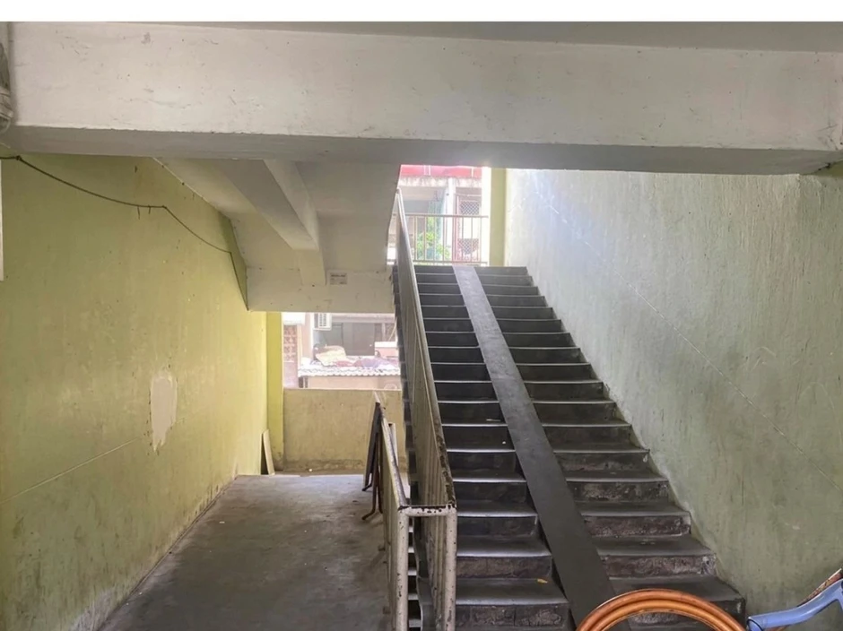 Chung cư cũ, chỉ có thang bộ tại TPHCM vẫn đắt giá, nhiều căn 100 triệu đồng/m2