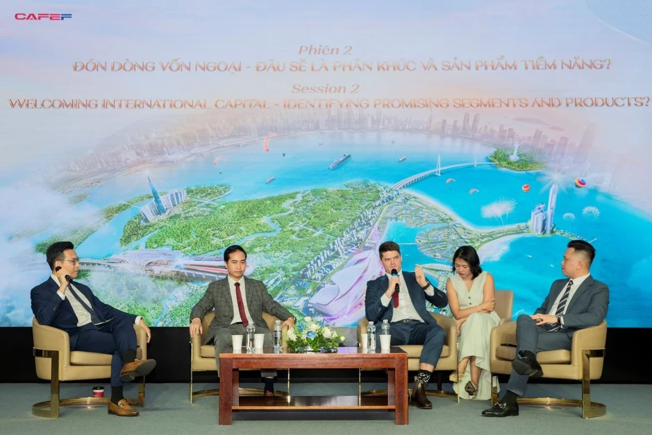 Chuyên gia giải mã lý do nhà đầu tư ngoại tăng tốc “gom” tài sản thực tại Việt Nam giữa biến động toàn cầu Chuyên gia giải mã lý do nhà đầu tư ngoại tăng tốc “gom” tài sản thực tại Việt Nam giữa biến động toàn cầu