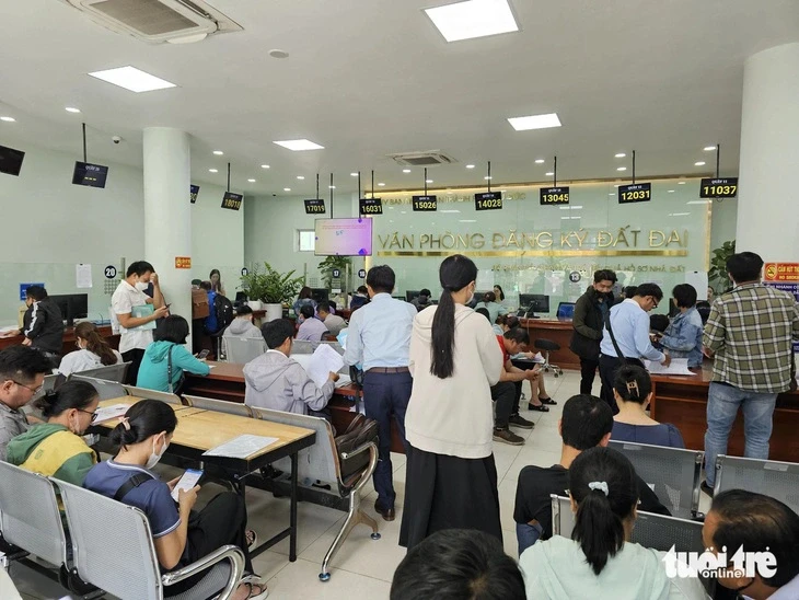 Có nên bỏ địa hạt công chứng nhà đất, người dân có thể công chứng ở bất kỳ nơi nào? Có nên bỏ địa hạt công chứng nhà đất, người dân có thể công chứng ở bất kỳ nơi nào?