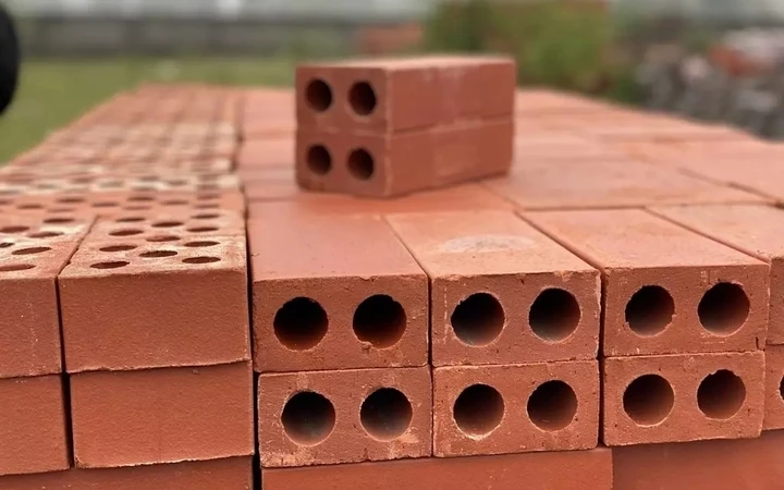 Có nên dùng gạch lỗ khi xây nhà? Có nên dùng gạch lỗ khi xây nhà?