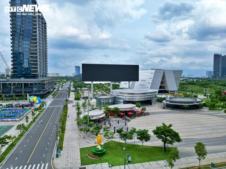 Đã có nhà đầu tư đề xuất chi 1,15 tỷ USD xây tòa tháp 99 tầng ở Thủ Thiêm Đã có nhà đầu tư đề xuất chi 1,15 tỷ USD xây tòa tháp 99 tầng ở Thủ Thiêm