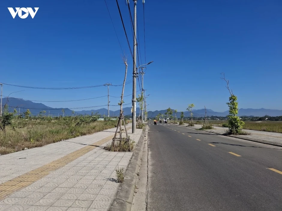 Đà Nẵng chậm ban hành giá đất, dân giải tỏa mỏi mòn chờ sổ đỏ tái định cư Đà Nẵng chậm ban hành giá đất, dân giải tỏa mỏi mòn chờ sổ đỏ tái định cư