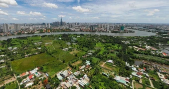Đại gia bất động sản phía Nam khởi động cuộc đua thâu tóm quỹ đất