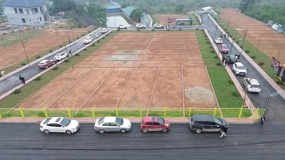 Đất nền vùng ven Hà Nội thanh khoản "đóng băng" Đất nền vùng ven Hà Nội thanh khoản "đóng băng"