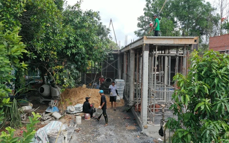 Đất ở nhưng bị từ chối cấp phép xây dựng nhà tạm?