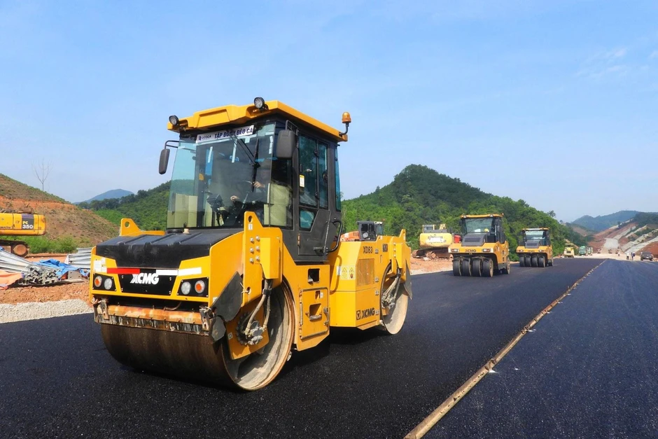 Đầu tư, thi công, quản lý vận hành 64km hầm cầu, 845km cao tốc và quốc lộ, 7 cầu cấp đặc biệt... Đèo Cả lãi 564 tỷ đồng sau 9 tháng