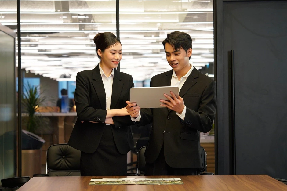 Đi tìm lời giải cho bài toán thu nhập bấp bênh của môi giới bất động sản Đi tìm lời giải cho bài toán thu nhập bấp bênh của môi giới bất động sản