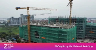 Doanh nghiệp bất động sản 'đứng ngồi không yên'