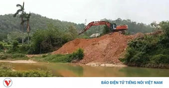 Dự án KĐT Đông Trường Sơn: Lo ngại doanh nghiệp “vừa đá bóng vừa thổi còi”