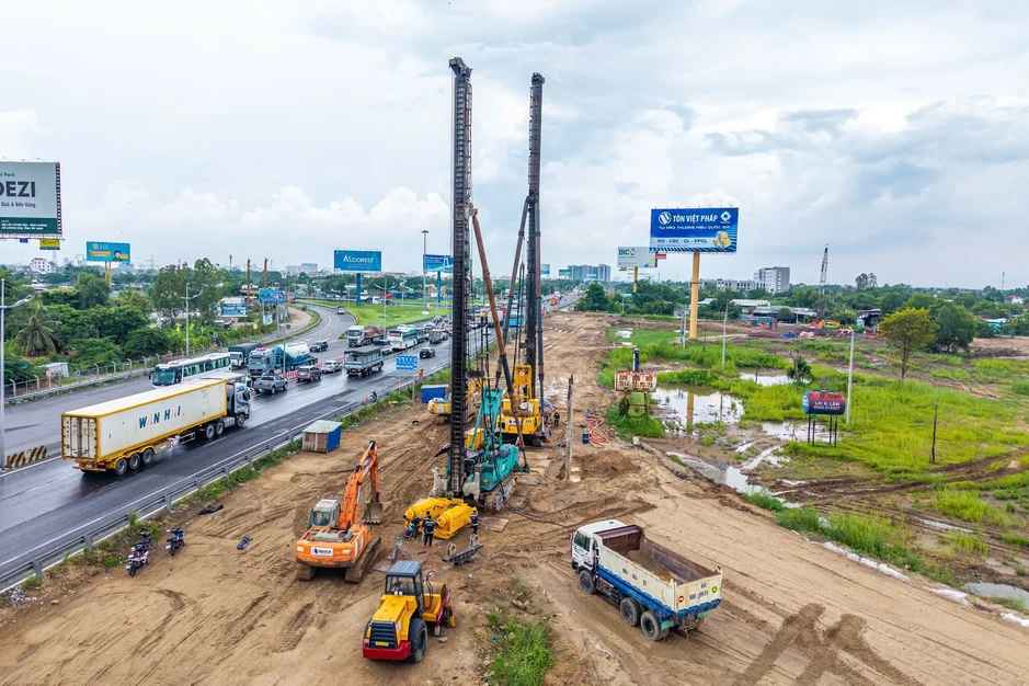 Dự án mở rộng cao tốc TP.HCM - Trung Lương - Mỹ Thuận gặp khó Dự án mở rộng cao tốc TP.HCM - Trung Lương - Mỹ Thuận gặp khó