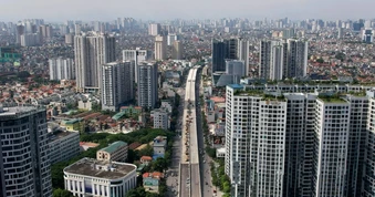 Giá nhà đất tại Hà Nội vượt 250 triệu đồng/m2, tiền chảy đi đâu?
