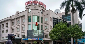 Giá phòng khách sạn Kim Liên trước khi xây tháp đôi tỷ USD bao nhiêu?