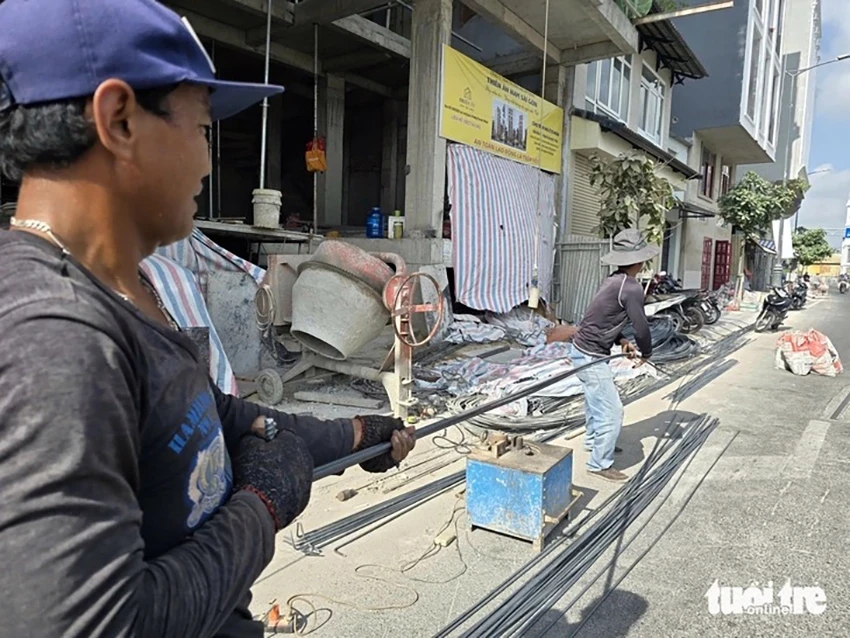 Giá vật liệu xây dựng 'nhảy múa' và liên tục tăng mạnh Giá vật liệu xây dựng 'nhảy múa' và liên tục tăng mạnh