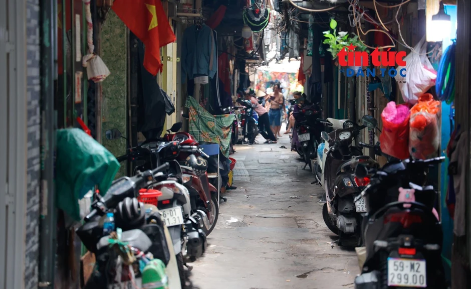 Giải bài toán phát triển nhà ở cho thuê tại TP Hồ Chí Minh - Bài 1: Hàng triệu lao động vẫn 'khát' nhà ở giá phù hợp Giải bài toán phát triển nhà ở cho thuê tại TP Hồ Chí Minh - Bài 1: Hàng triệu lao động vẫn 'khát' nhà ở giá phù hợp