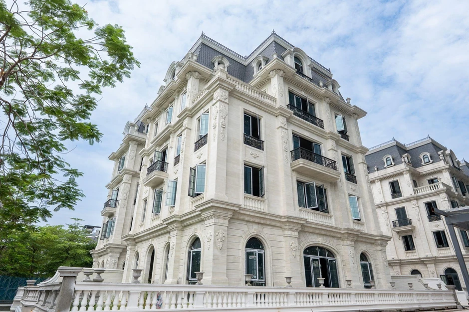 Giải mã sức hấp dẫn của kiến trúc Châu Âu cổ điển trong bất động sản hạng sang Giải mã sức hấp dẫn của kiến trúc Châu Âu cổ điển trong bất động sản hạng sang