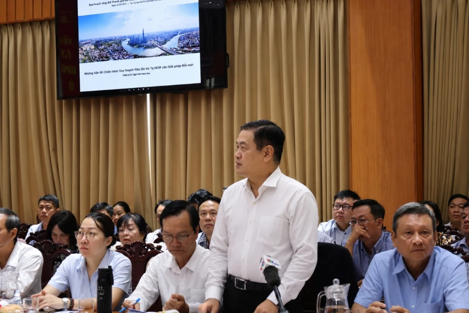 Góp ý quy hoạch TP.HCM: Không chỉ tăng trưởng nhanh, mà phải bền vững và khả thi Góp ý quy hoạch TP.HCM: Không chỉ tăng trưởng nhanh, mà phải bền vững và khả thi