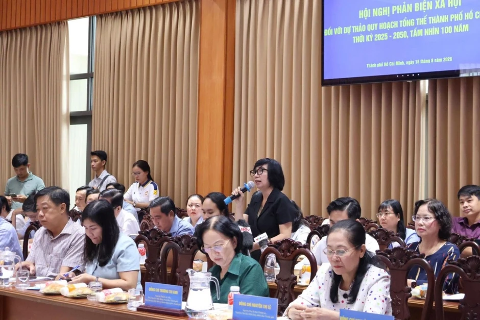 Góp ý quy hoạch TP.HCM: Không chỉ tăng trưởng nhanh, mà phải bền vững và khả thi Góp ý quy hoạch TP.HCM: Không chỉ tăng trưởng nhanh, mà phải bền vững và khả thi