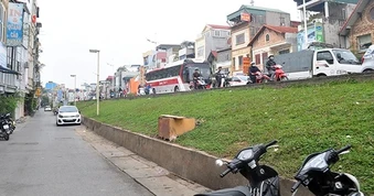 Hà Nội yêu cầu không xây nhà ở cao tầng tại 3km đường trong đê sông Hồng