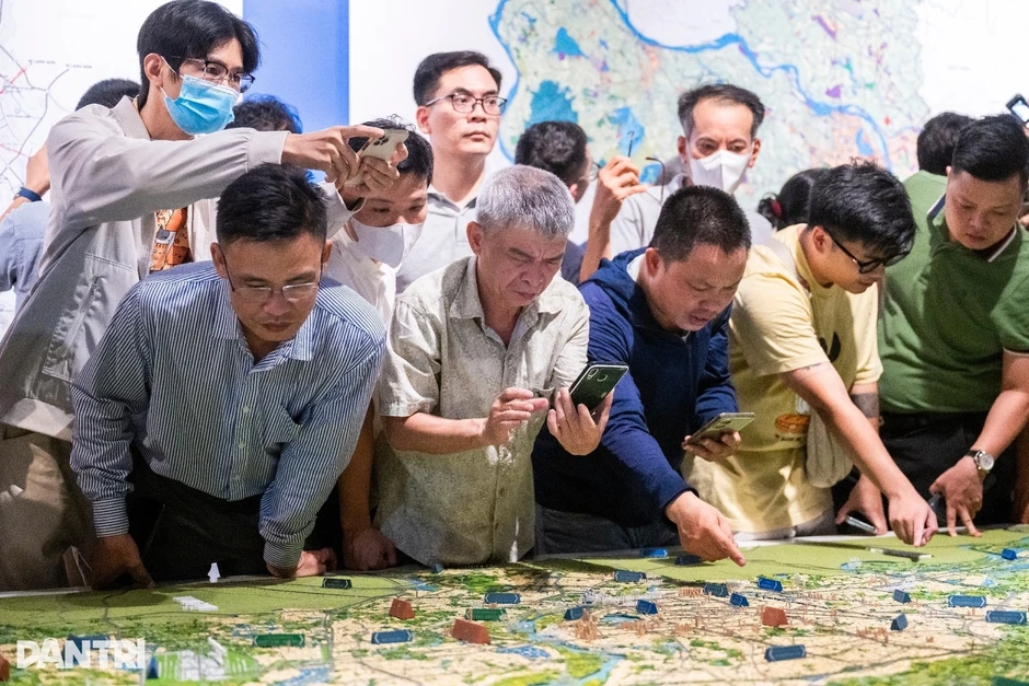 Hé lộ vị trí 9 cực tăng trưởng của Hà Nội trong 100 năm tới