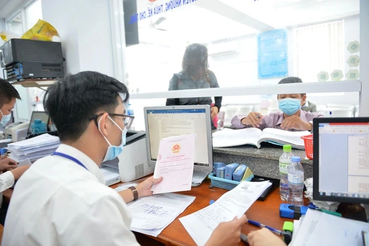 Hồ sơ nhà đất trễ hẹn, khiếu nại ở đâu? Hồ sơ nhà đất trễ hẹn, khiếu nại ở đâu?