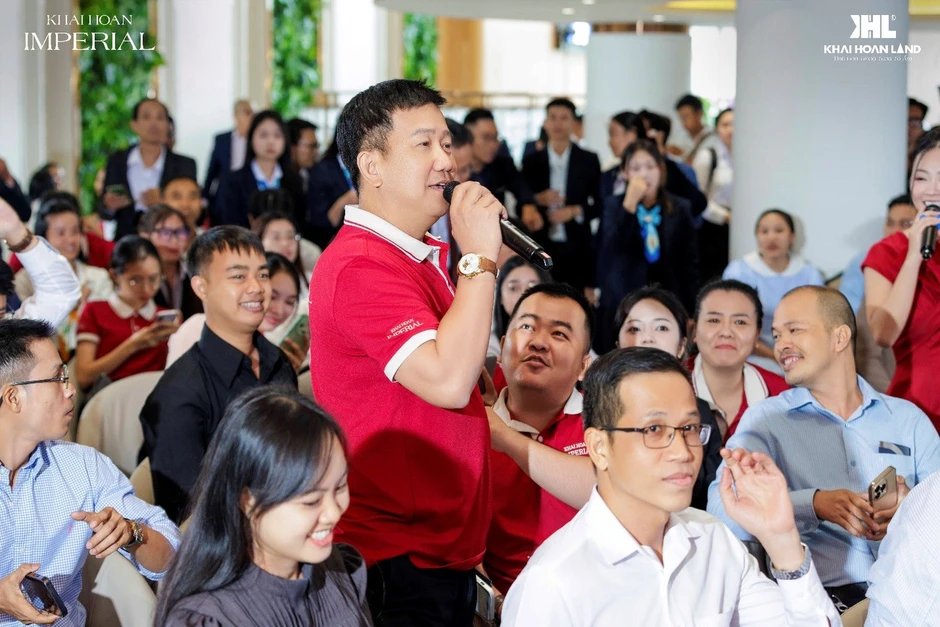 Hơn 500 'chiến binh' tham dự chương trình đào tạo chuyên sâu Khải Hoàn Imperial Hơn 500 'chiến binh' tham dự chương trình đào tạo chuyên sâu Khải Hoàn Imperial