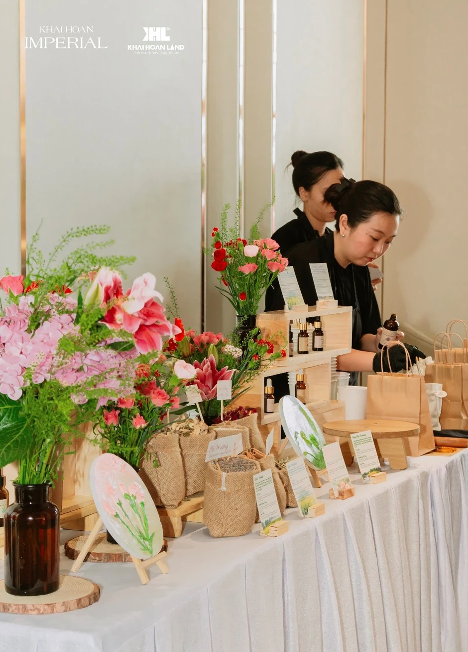 Khải Hoàn Imperial tiếp tục ghi nhận sự quan tâm của đông đảo khách hàng Khải Hoàn Imperial tiếp tục ghi nhận sự quan tâm của đông đảo khách hàng