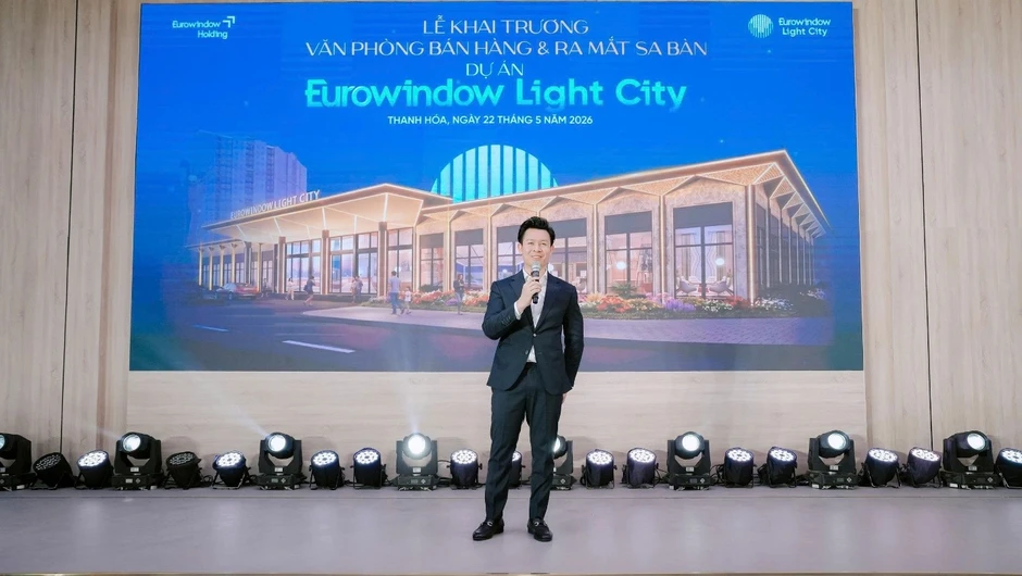 Khai trương văn phòng bán hàng, Thành phố Ánh sáng Eurowindow Light City Khai trương văn phòng bán hàng, Thành phố Ánh sáng Eurowindow Light City