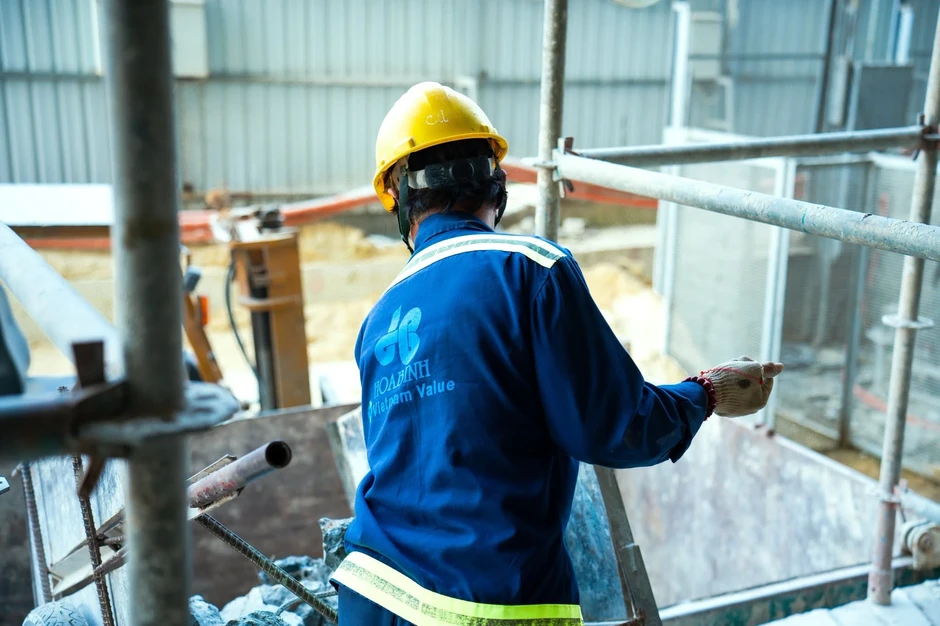 Khắp nơi thành đại công trường, sao lợi nhuận các nhà thầu rớt mạnh? Khắp nơi thành đại công trường, sao lợi nhuận các nhà thầu rớt mạnh?