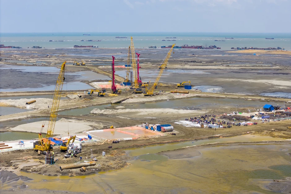 Khắp nơi thành đại công trường, sao lợi nhuận các nhà thầu rớt mạnh? Khắp nơi thành đại công trường, sao lợi nhuận các nhà thầu rớt mạnh?