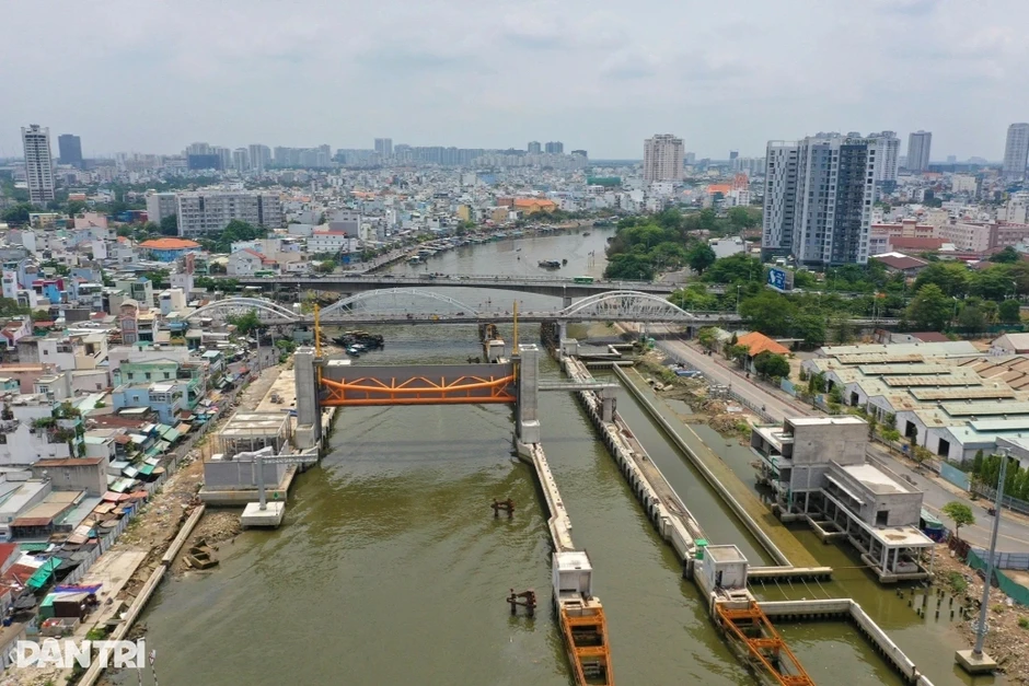 Khu đất 1,7ha "về tay" Trung Nam, liên quan dự án chống ngập 10.000 tỷ đồng Khu đất 1,7ha "về tay" Trung Nam, liên quan dự án chống ngập 10.000 tỷ đồng