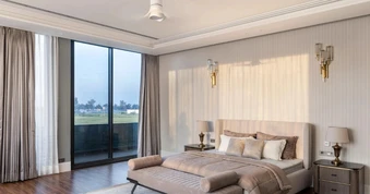 Mẹo “khe bóng đổ” giúp trần thấp trông cao và nhà rộng hơn
