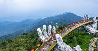 Mở 'van tín dụng': Động lực cho du lịch tăng tốc