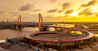 Một công trình của tỷ phú Phạm Nhật Vượng thiết lập kỷ lục về tốc độ xây dựng "thần tốc", kết nối trung tâm TP Hải Phòng với "đảo tỷ phú" 2,4 tỷ USD