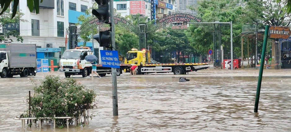 Mua nhà triệu USD vẫn loay hoay chống ngập Mua nhà triệu USD vẫn loay hoay chống ngập