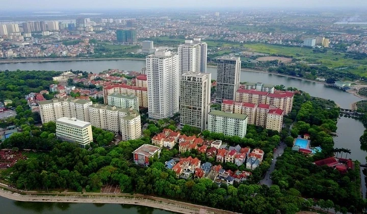 Ngân hàng rao bán nhà 250 m2 ở bán đảo Linh Đàm, khởi điểm hơn 27 tỷ
