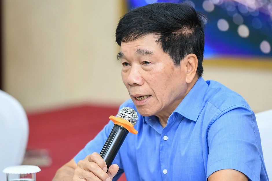 Nghịch lý ngành xây dựng: Làm không hết việc nhưng ngại trúng thầu vì sợ lỗ Nghịch lý ngành xây dựng: Làm không hết việc nhưng ngại trúng thầu vì sợ lỗ