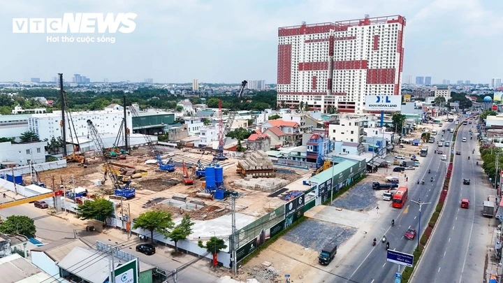 Nghịch lý nhà đất rẻ hơn căn hộ chung cư ở TP.HCM Nghịch lý nhà đất rẻ hơn căn hộ chung cư ở TP.HCM