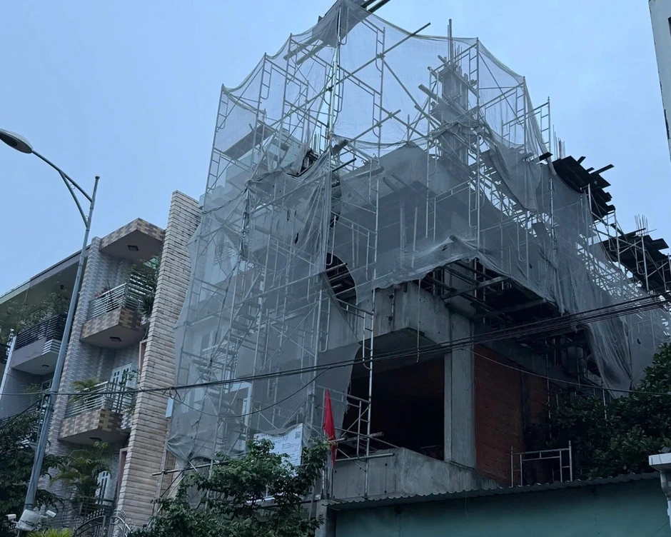 Nhà cải tạo, sửa chữa vi phạm, chủ vẫn đang ở: Có nên cắt điện, nước?