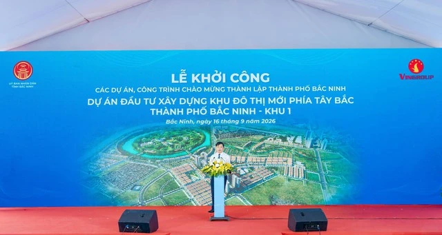 Ông Phạm Nhật Vượng tiếp tục cho xây thêm 1 quần thể thể thao hơn 70 ha ngay tại miền Bắc: Nằm trong dự án 41.000 tỷ đồng ôm trọn 1 bán đảo tự nhiên, xung quanh có biệt thự, công viên, hồ nước Ông Phạm Nhật Vượng tiếp tục cho xây thêm 1 quần thể thể thao hơn 70 ha ngay tại miền Bắc: Nằm trong dự án 41.000 tỷ đồng ôm trọn 1 bán đảo tự nhiên, xung quanh có biệt thự, công viên, hồ nước