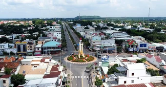 Ông Trần Quí Thanh sẽ làm việc với chính quyền vào ngày mai, bàn về đầu tư một dự án khu công nghiệp?