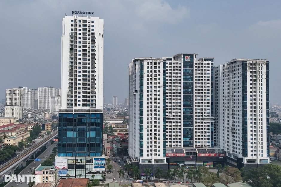 Ông Trịnh Văn Quyết bất ngờ tái xuất ở Gia Lai Ông Trịnh Văn Quyết bất ngờ tái xuất ở Gia Lai