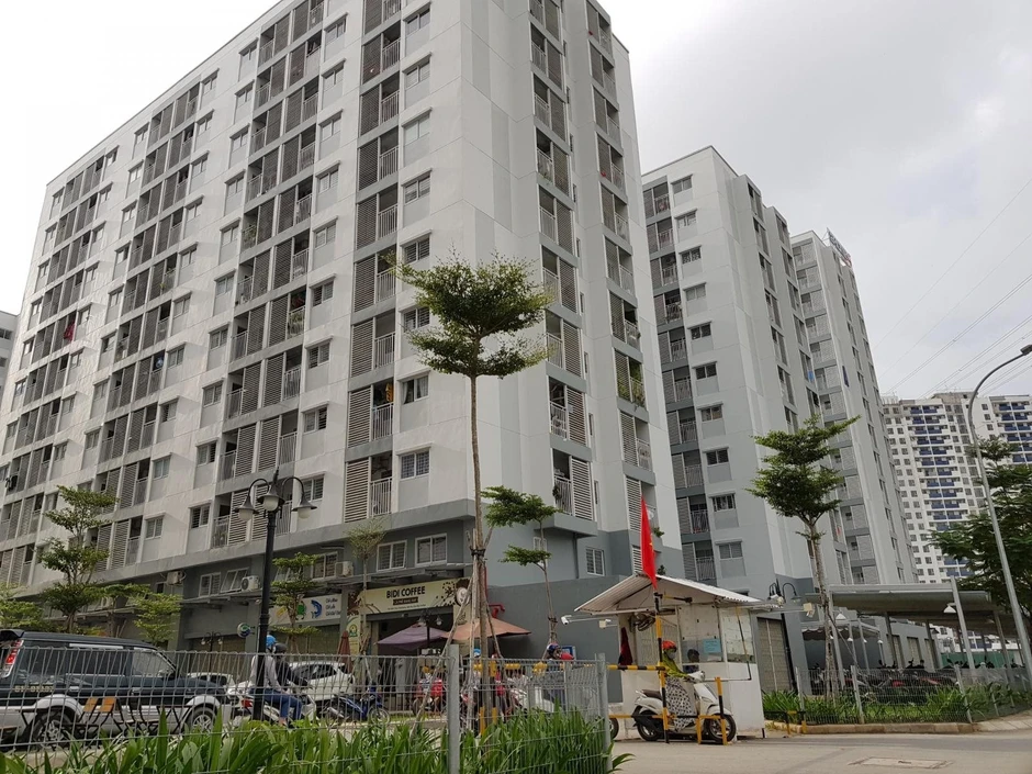 Phát hiện hơn 40 tỷ đồng được chuyển cho nhiều đối tượng để mua nhà ở xã hội, công an Hà Nội vào cuộc điều tra Phát hiện hơn 40 tỷ đồng được chuyển cho nhiều đối tượng để mua nhà ở xã hội, công an Hà Nội vào cuộc điều tra