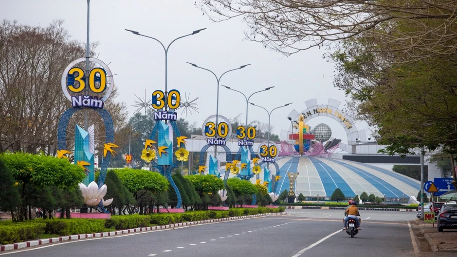 Phó chủ tịch Đồng Nai: Sẵn sàng chia sẻ áp lực phát triển với TP.HCM Phó chủ tịch Đồng Nai: Sẵn sàng chia sẻ áp lực phát triển với TP.HCM